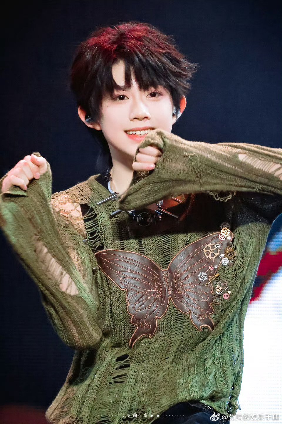 陈奕恒粉丝要求TF四代新歌MV增加其part和C位