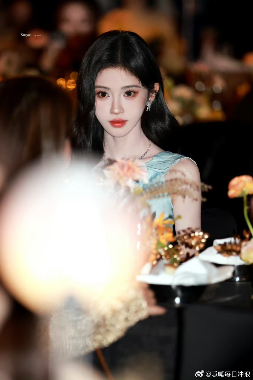 鞠婧祎陈昊宇张予曦同框亮相