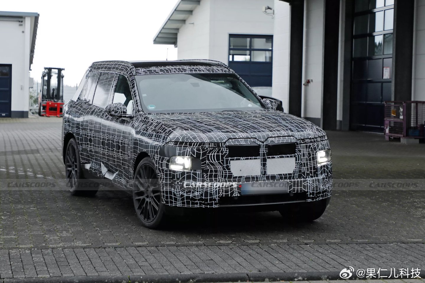 宝马密集筹备Neue Klasse产品线，2027年前推40款新车