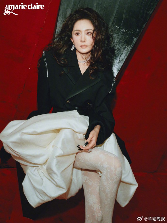 2025年度时尚封面人物评选启动，杨幂张子枫等入围