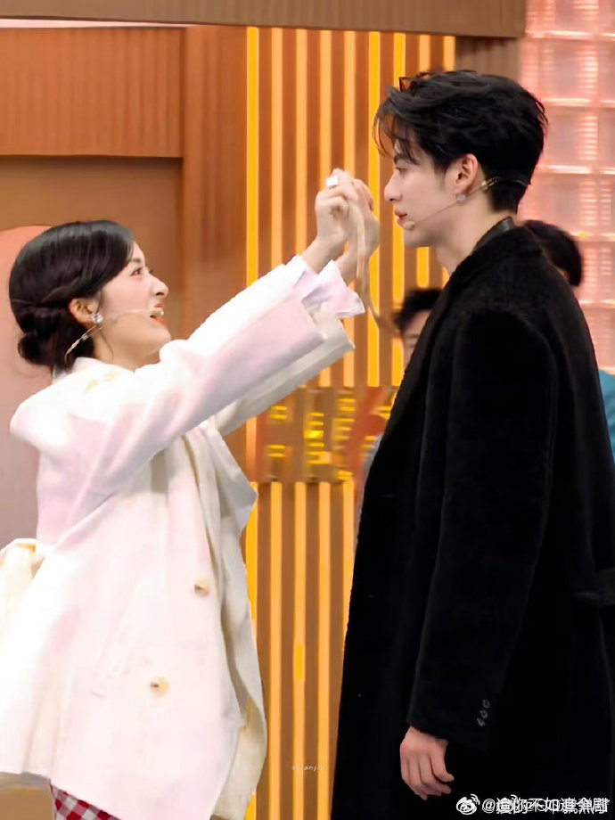 沈月称与王鹤棣为古董cp，流星花园回忆杀