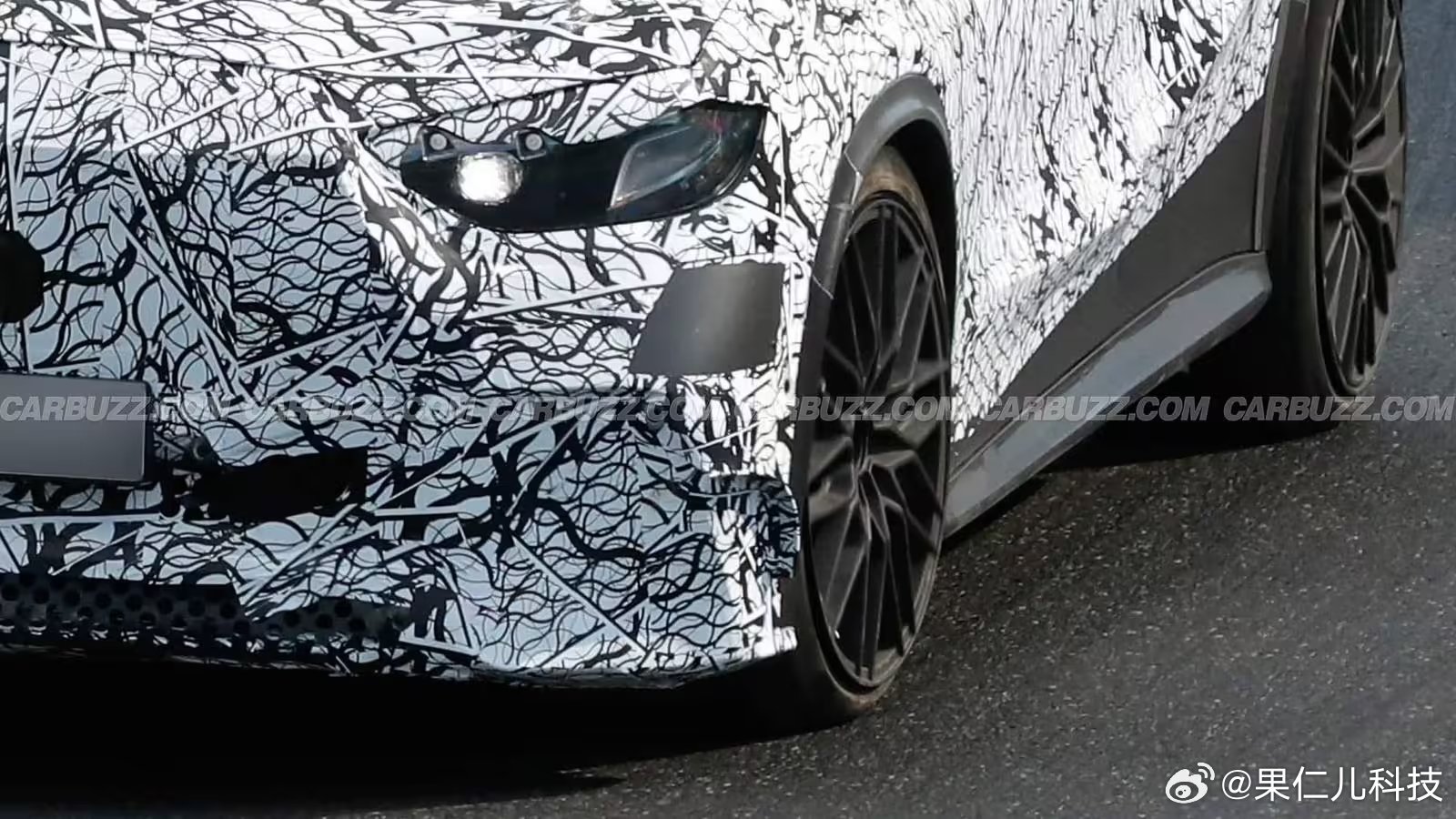 2027款AMG GLC 53纯电SUV纽博格林测试曝光