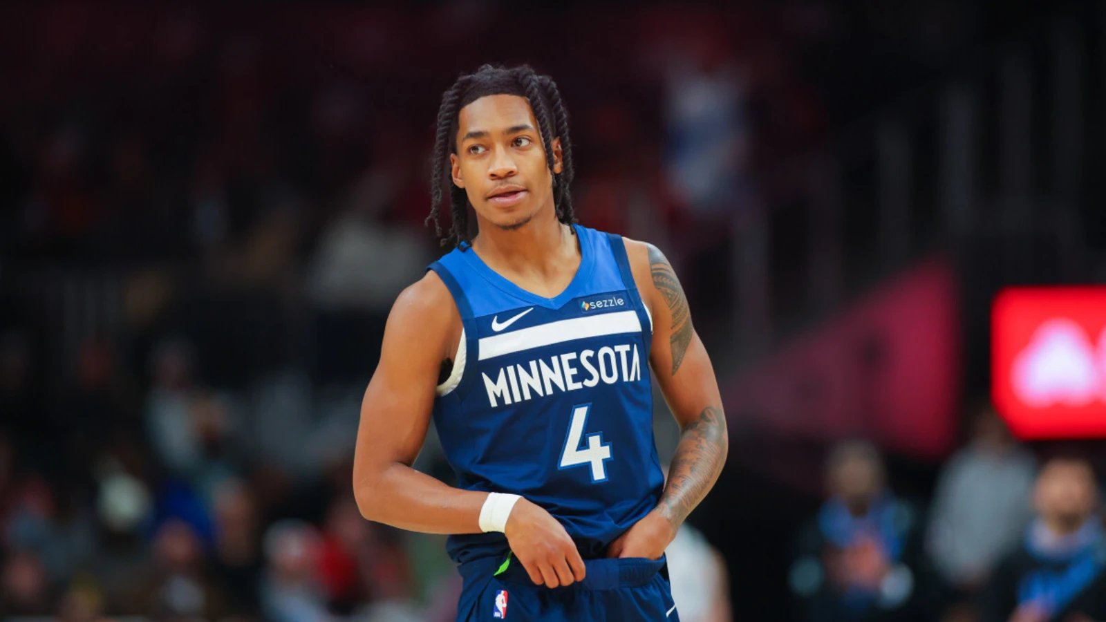 森林狼新秀迪林汉姆表现低迷，场均3.7分命中率不佳