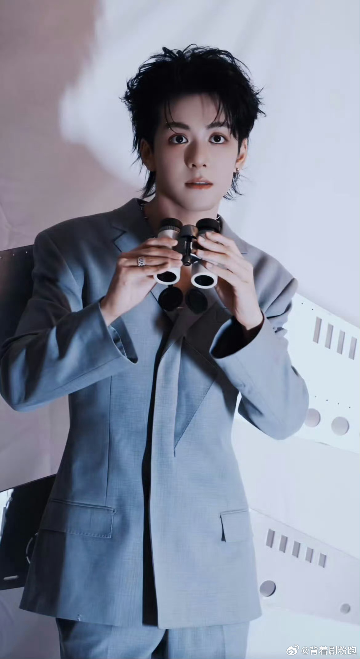 曾舜晞张康乐新片《交换人生》开通官微