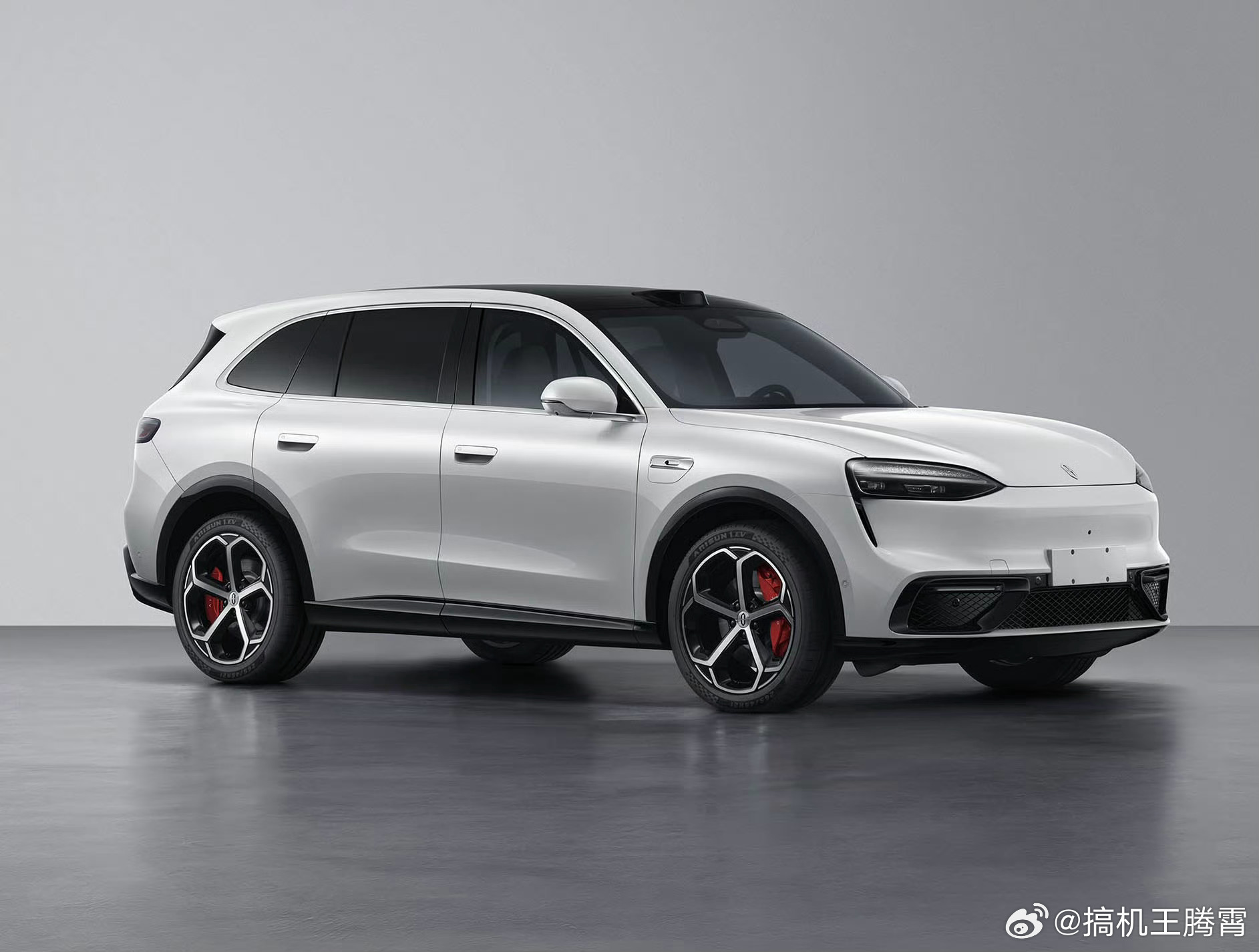 问界M6亮相工信部，轴距2950mm提供增程纯电双版本