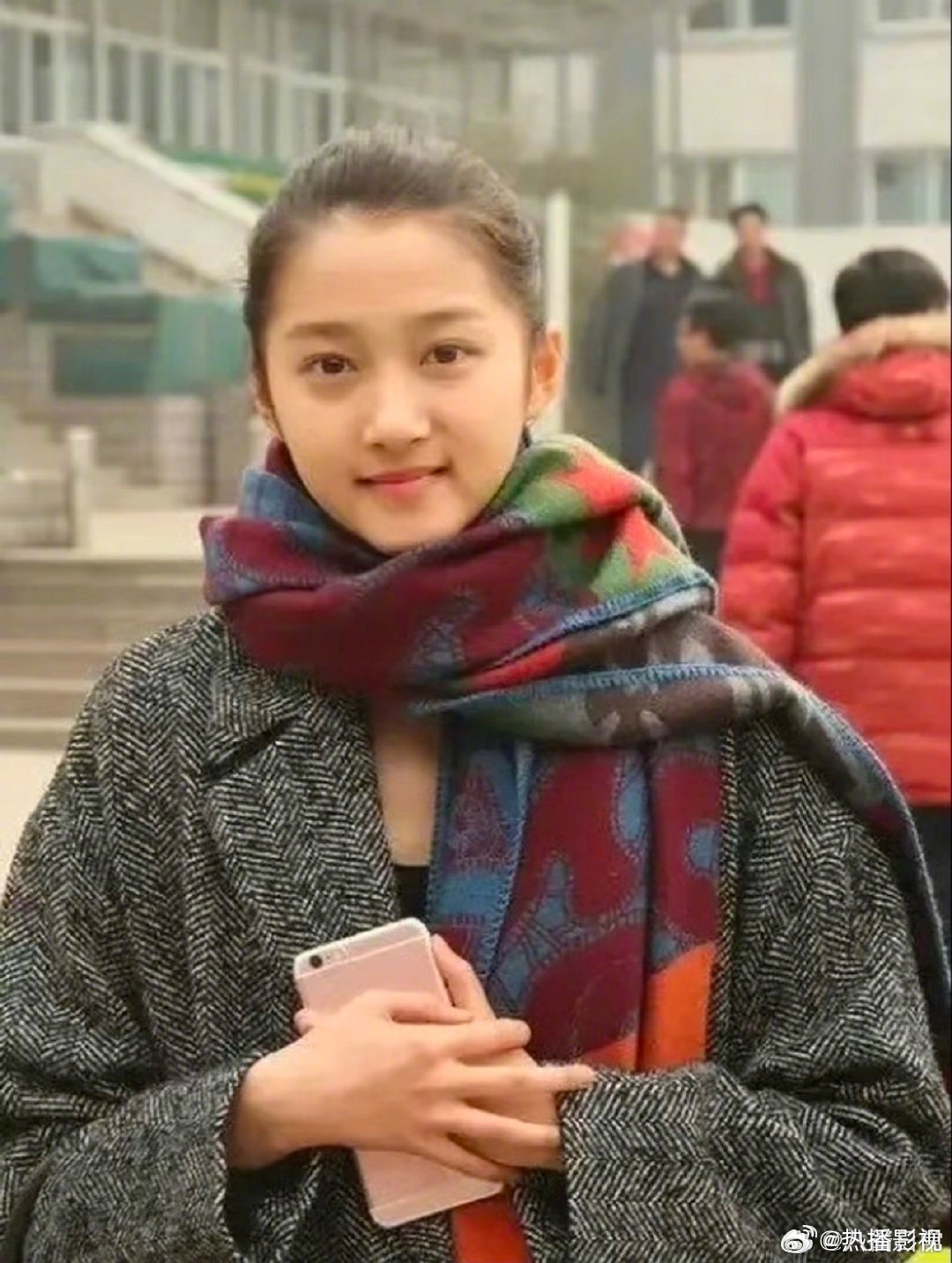 周冬雨娜扎等女星艺考旧照曝光