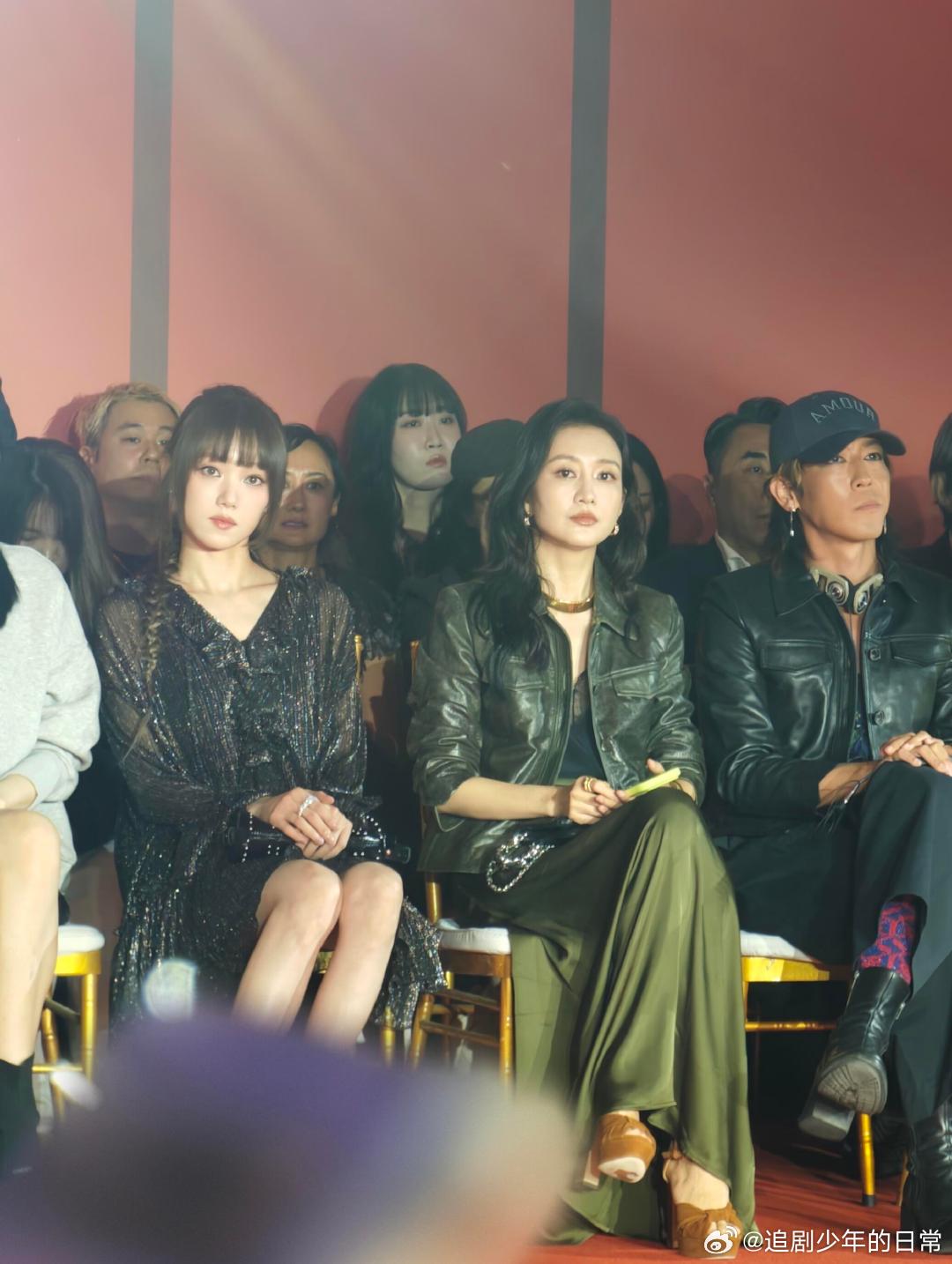 李圣经王鸥同框亮相，展现不同风格魅力