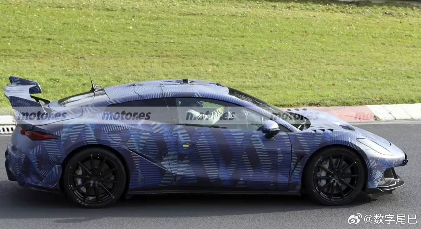 比亚迪腾势跑车刷纽北圈速，小米SU7 Ultra面临挑战