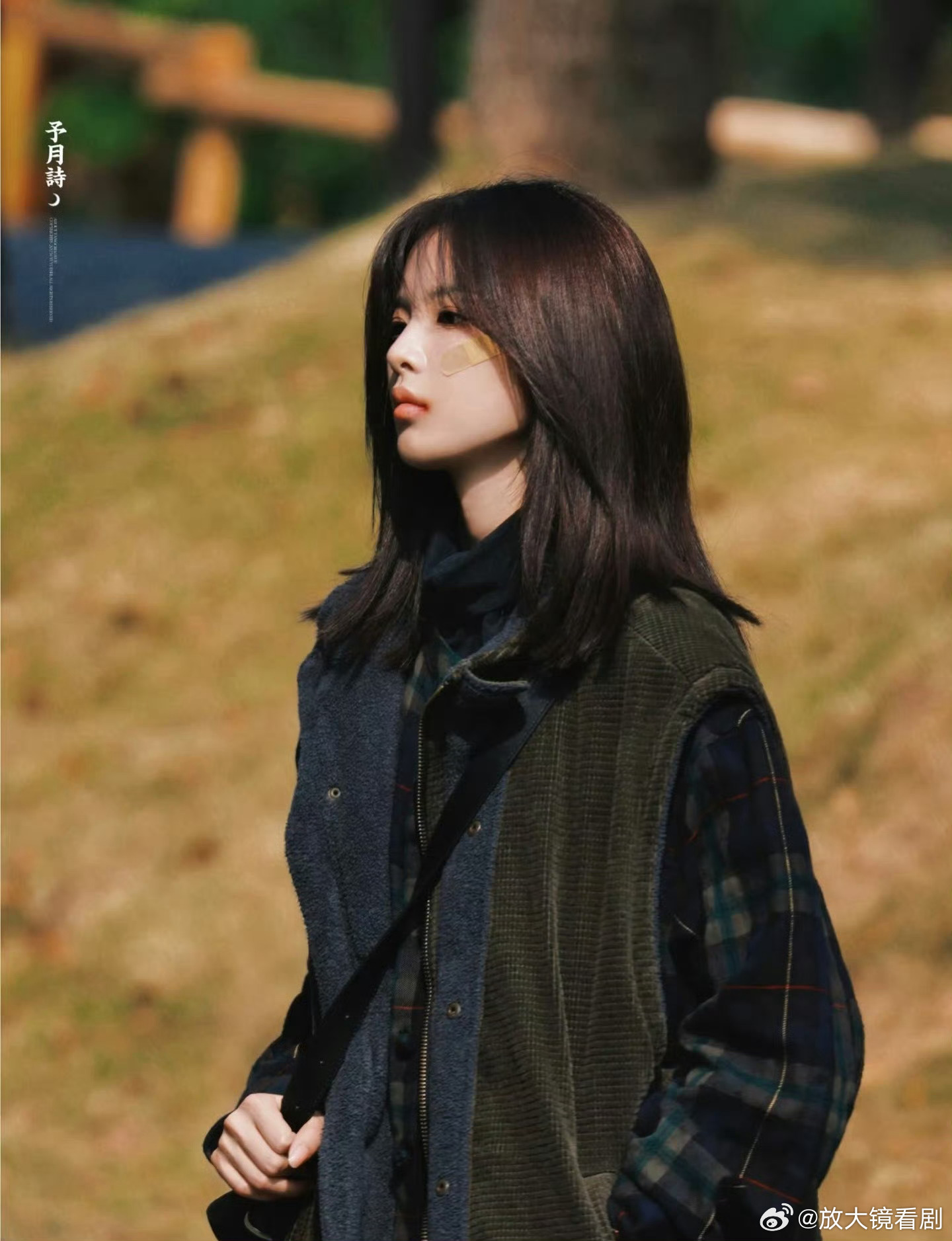 杨超越新剧路透曝光，清冷造型引期待