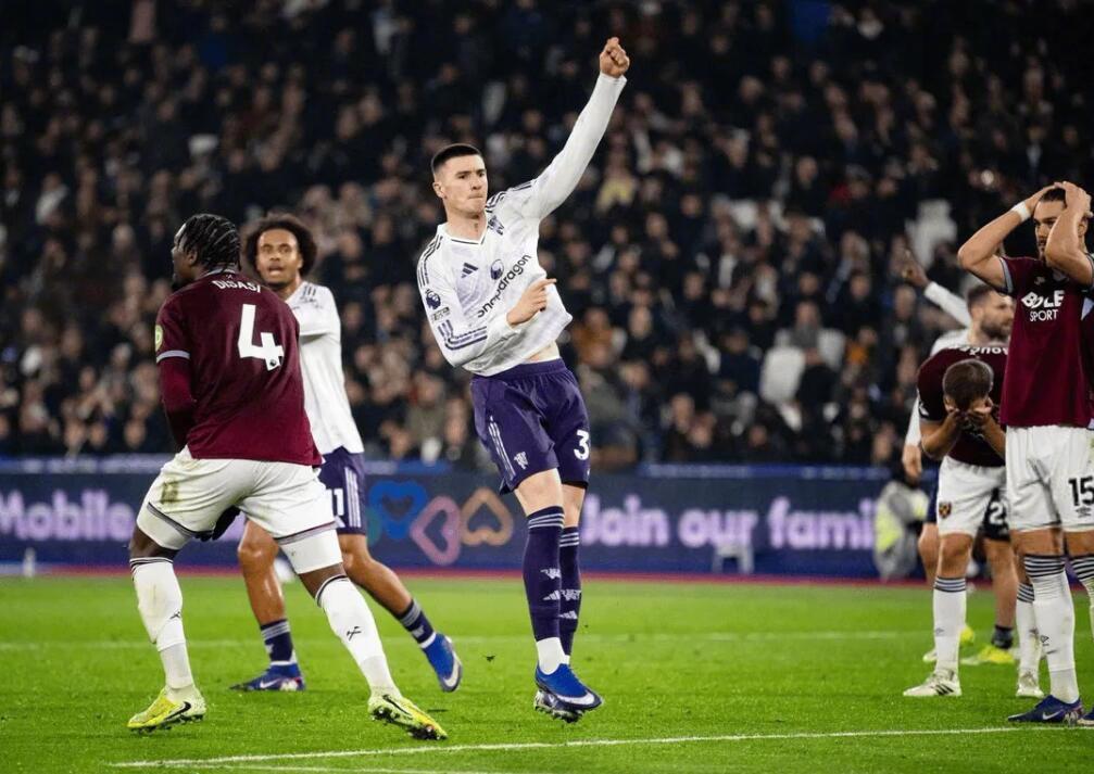 谢什科英超非点球进球效率0.49，仅次埃基蒂克哈兰德