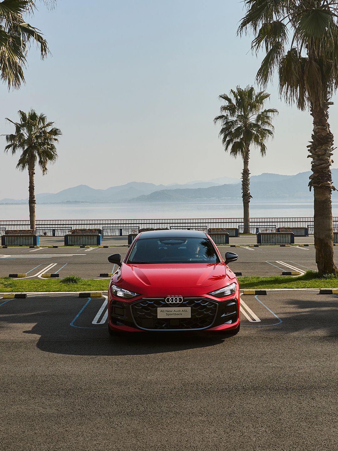 上汽奥迪A5L Sportback 200kw旗舰版亮相广州车展