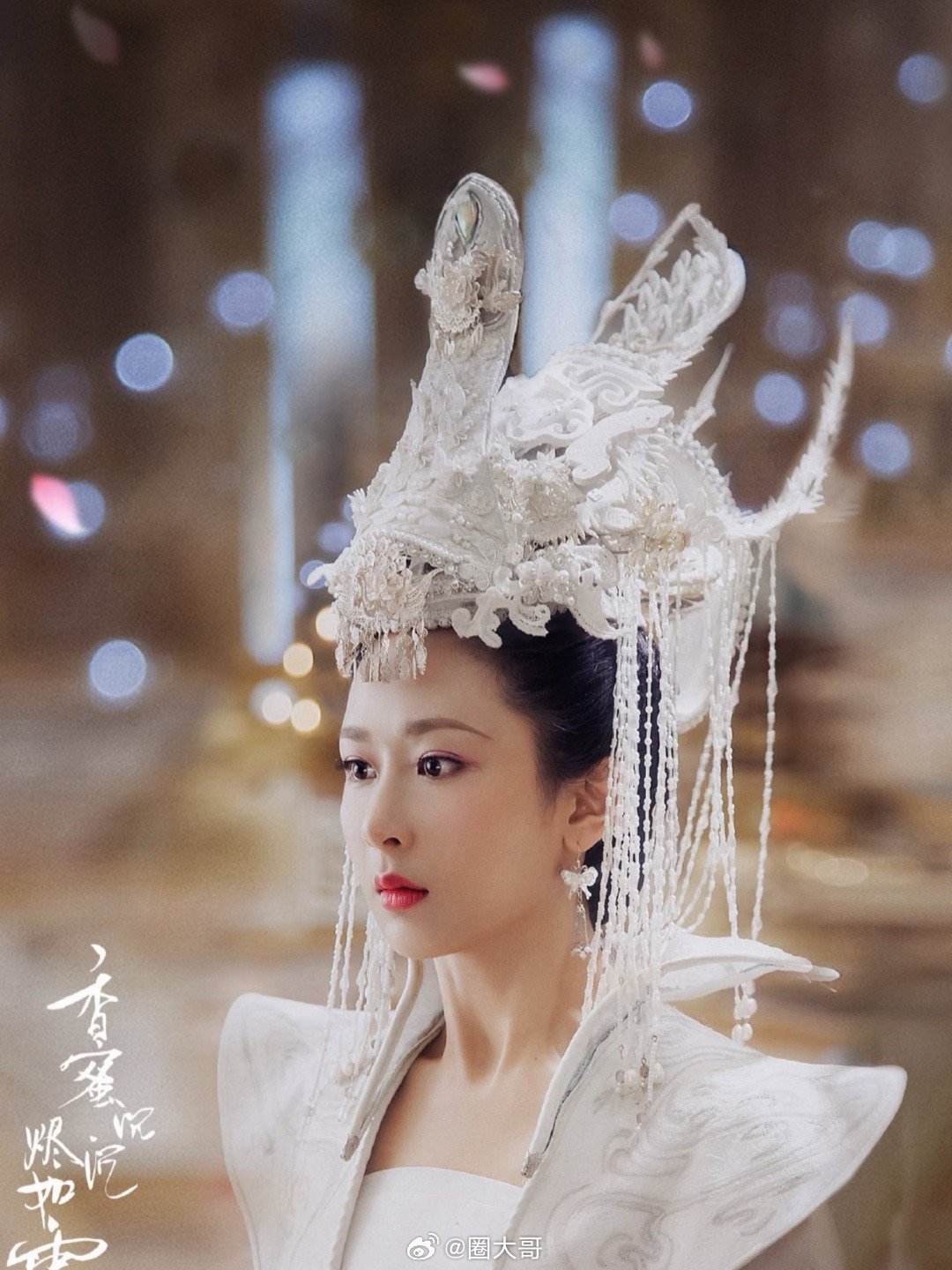 杨紫七年前主演《香蜜沉沉烬如霜》登顶爱奇艺双榜