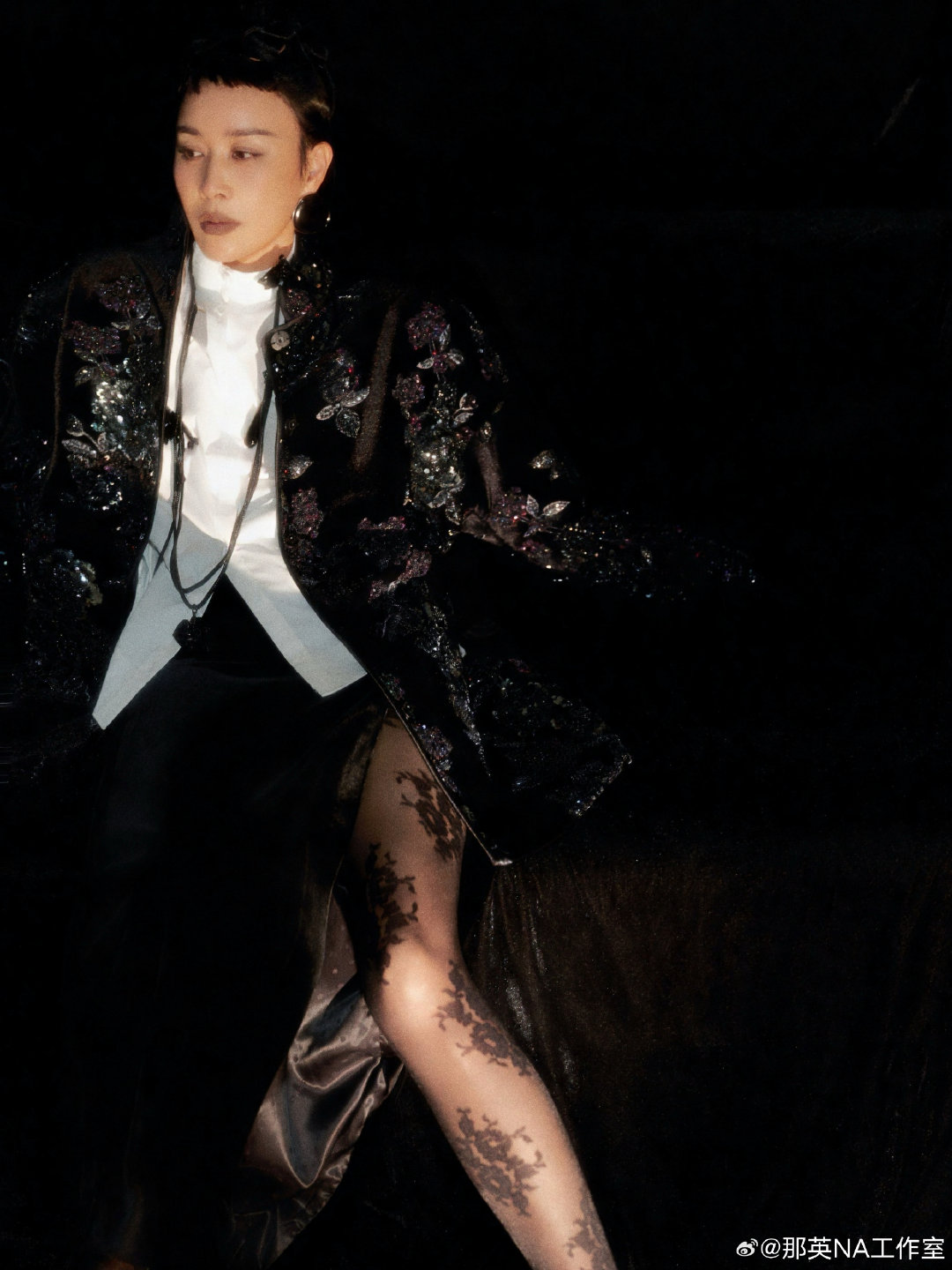 那英造型引热议，被指模仿王菲窦靖童