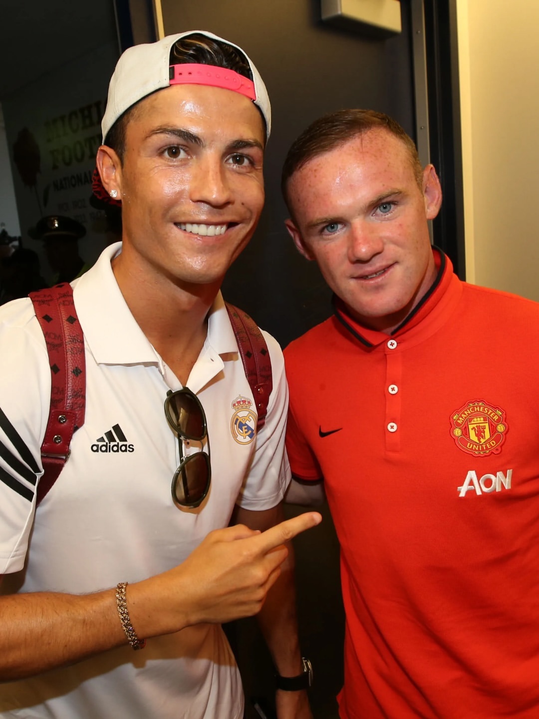 当皇马与曼联在热身赛重逢，这场十年前的对决为何仍被球迷津津乐道？