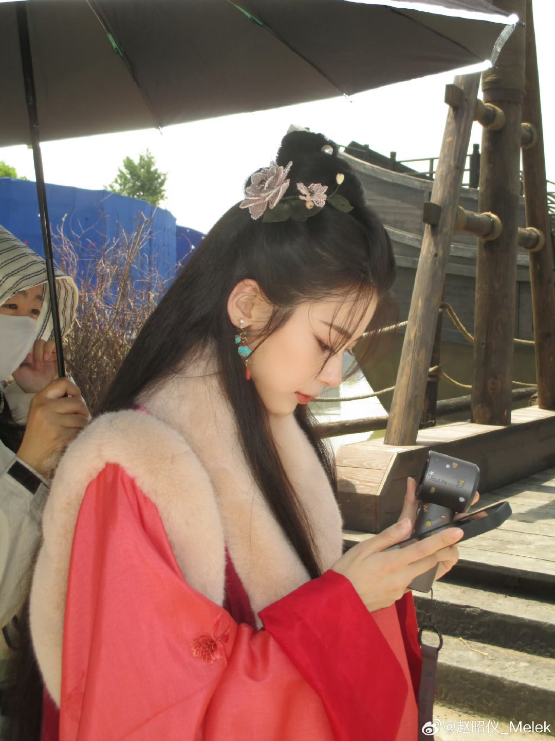 赵昭仪发文告别角色沈湘灵