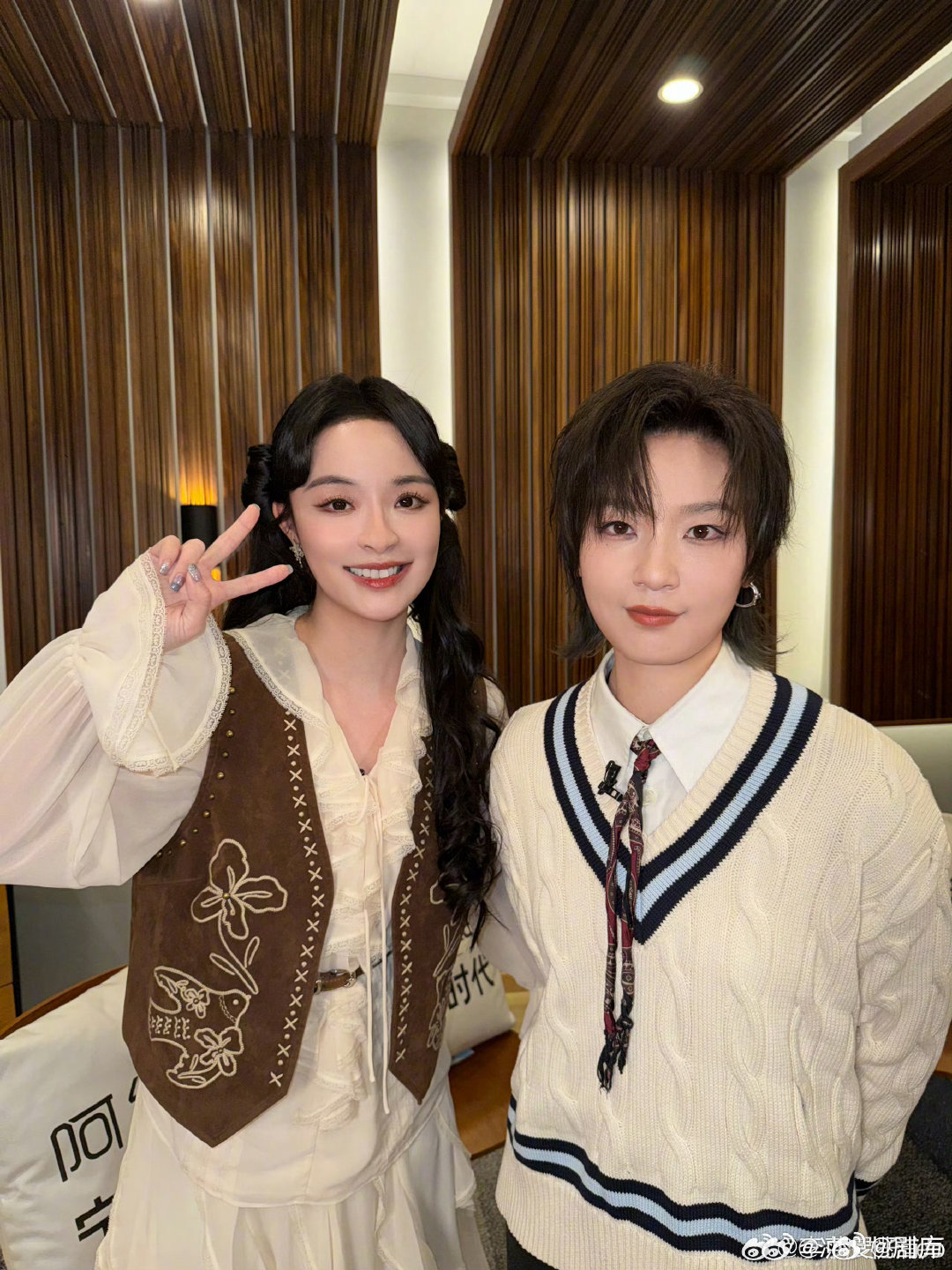 李莎旻子20年后首访周笔畅