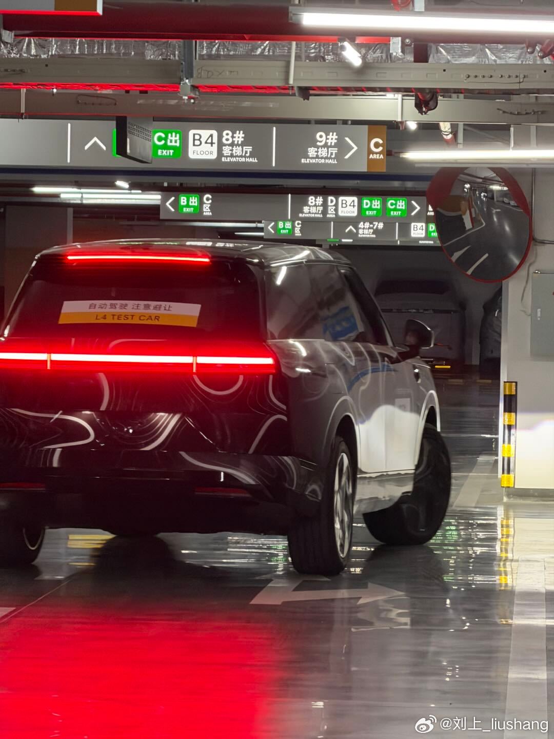 小鹏GX谍照曝光，搭载4颗图灵芯片算力达3000TOPS