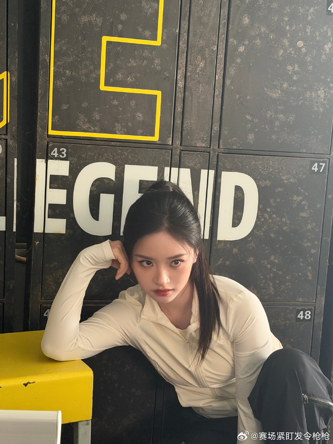 沈月参加李宁越稳越敢跑活动与跑友共迎春光