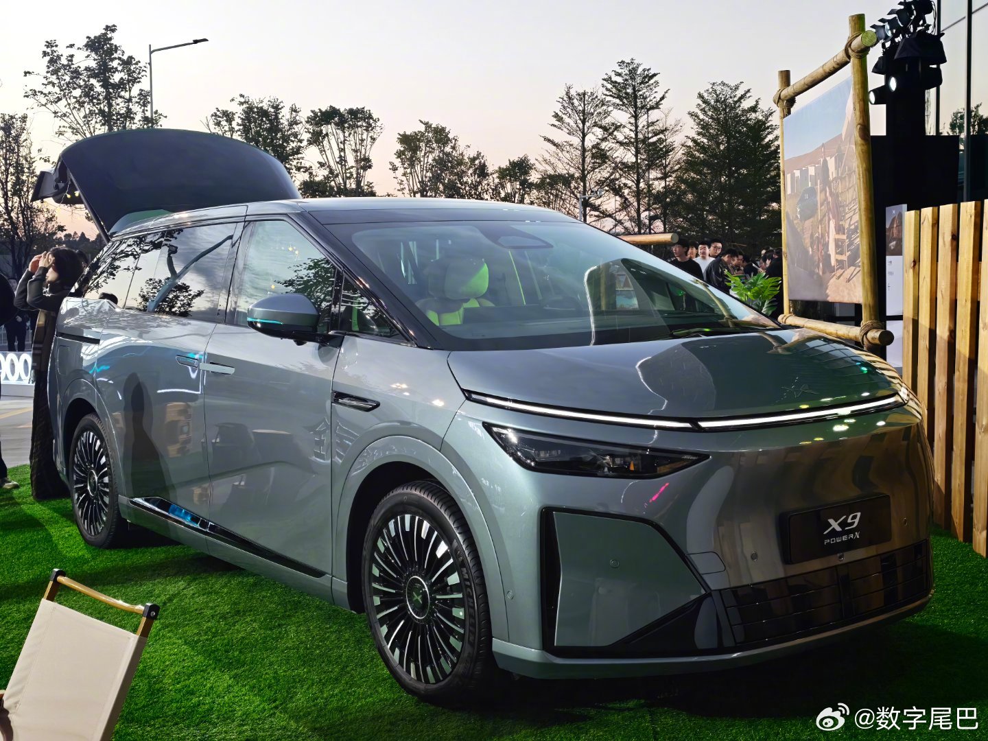 小鹏X9超级增程版续航突破1600公里今晚上市