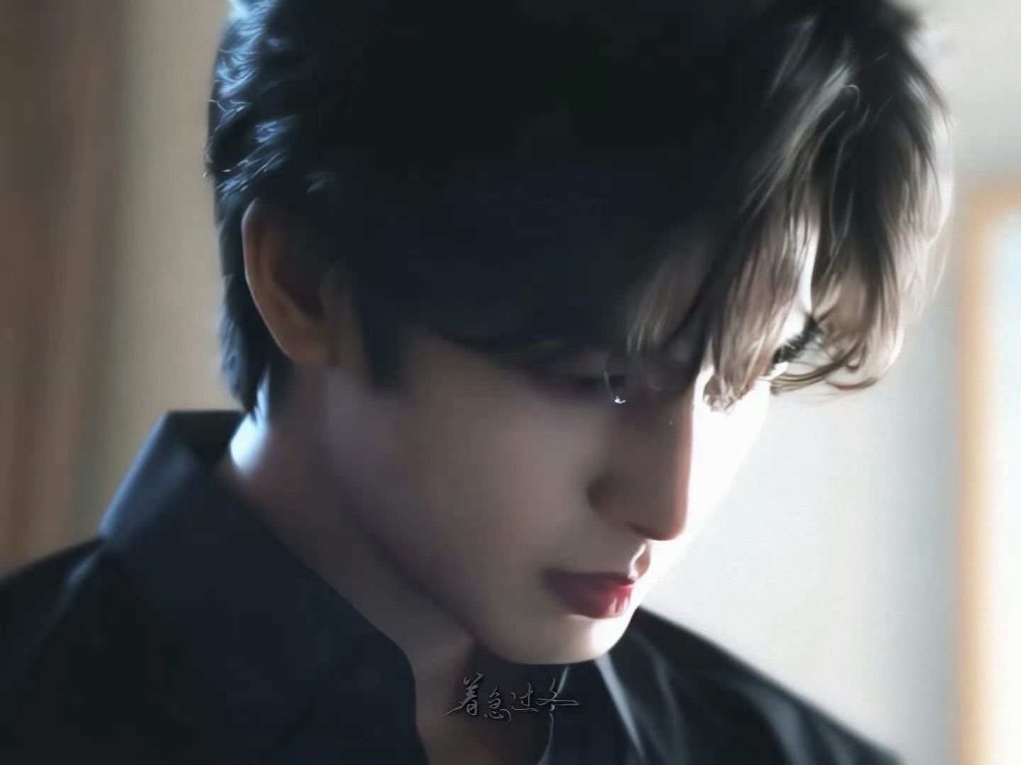 宋威龙主演《骄阳似我》饰演外科医生林屿森