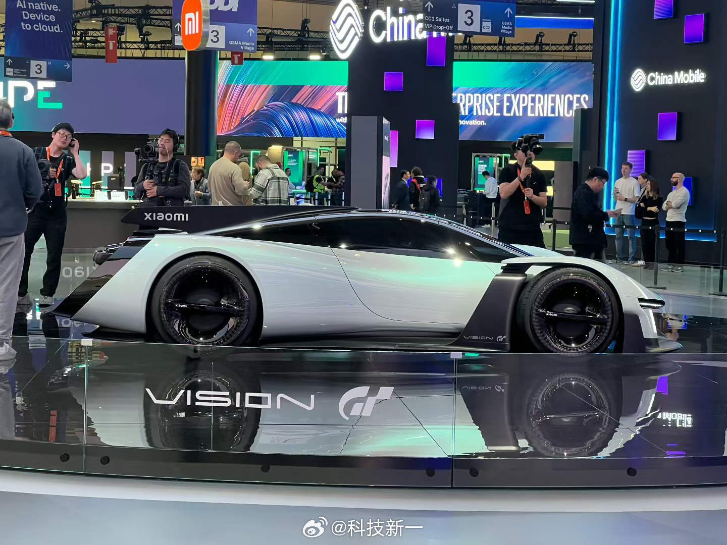 小米Vision GT亮相，未来科幻超跑风阻设计惊艳