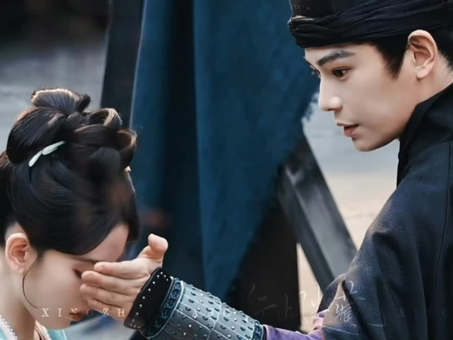 丁禹兮为宋祖儿拭泪引热议