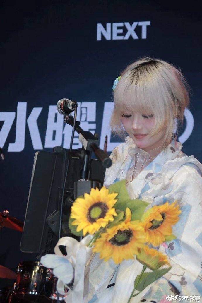 蔡国庆震惊郭宇薇薇川音怒掀棚顶