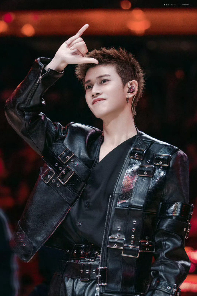 任嘉伦纽约直言中国胃，西餐难解乡愁