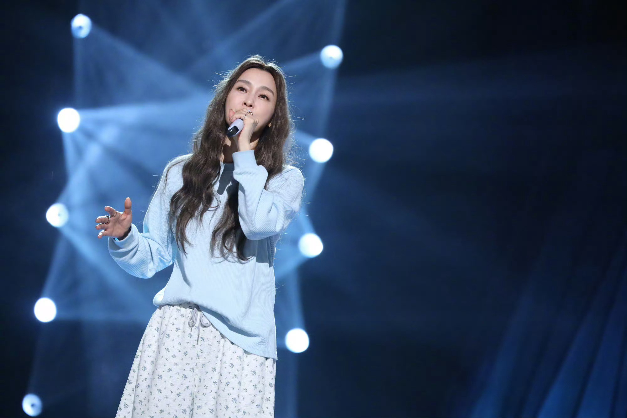 范玮琪2025巡演鞍山站延期，因舞台筹备遇不可抗力