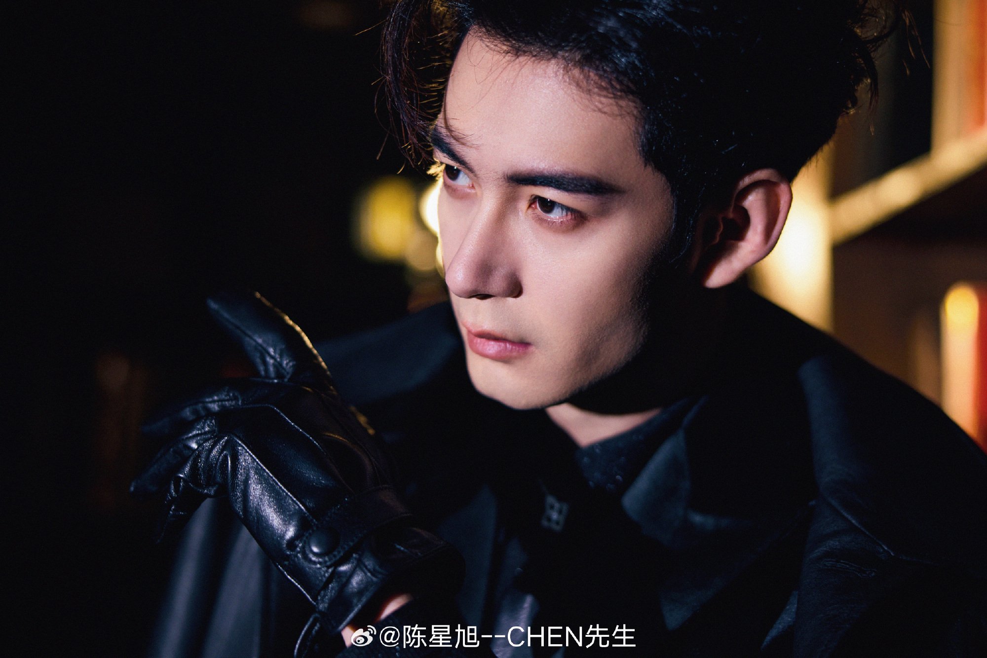 陈星旭《轧戏》演绎双面人生，建筑师督军切换自如