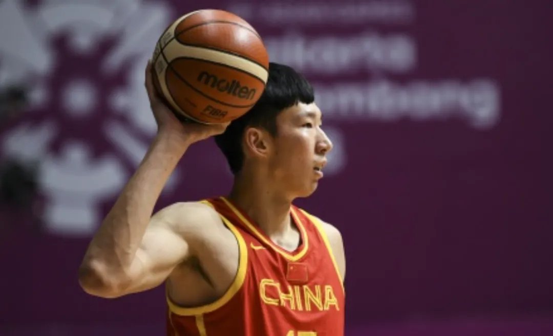 曝郭士强拒绝周琦徐杰主动请缨，训练中还曾与林葳发生冲突