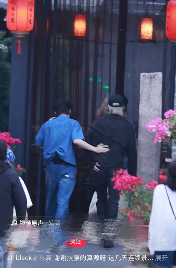 张真源跑男现密逃后遗症，扶范丞丞腰友情引期待