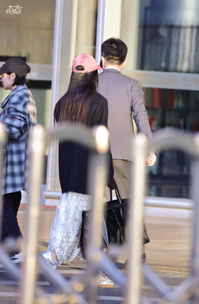 杨幂进组《江山大同》饰演冯太后