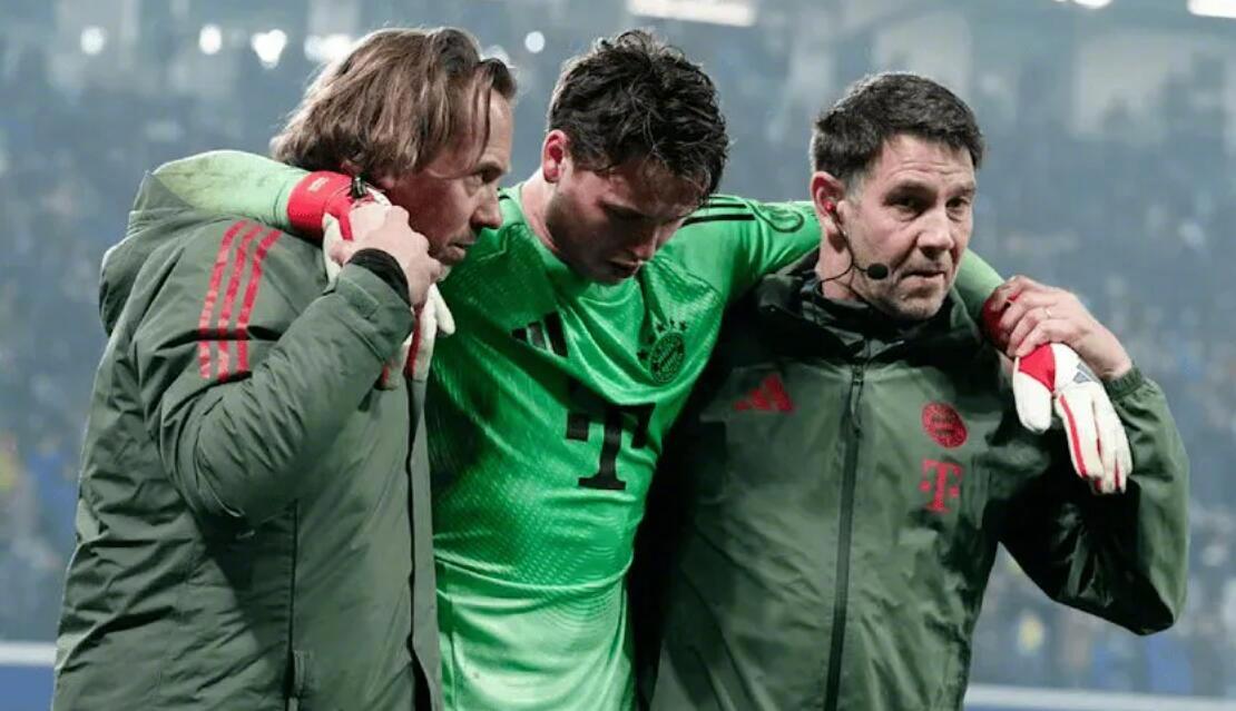 拜仁门将乌尔比希头部受伤缺阵8至10天