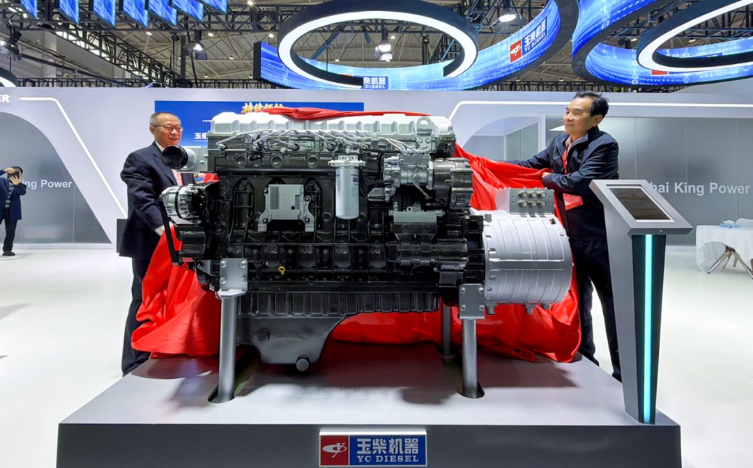 玉柴在武汉农机会发布全球最大功率增程器总成