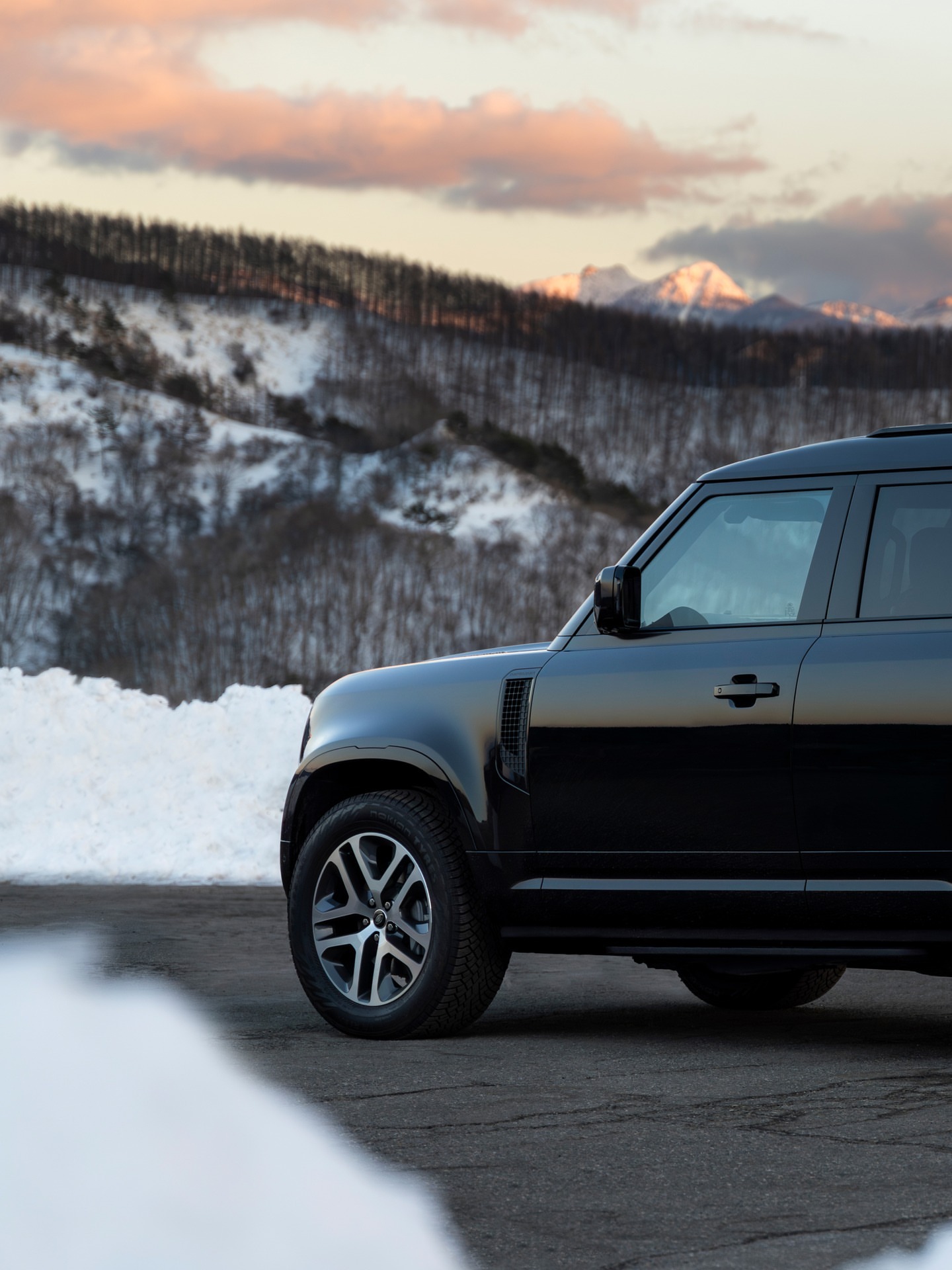 路虎卫士HAKUBA特别版发布