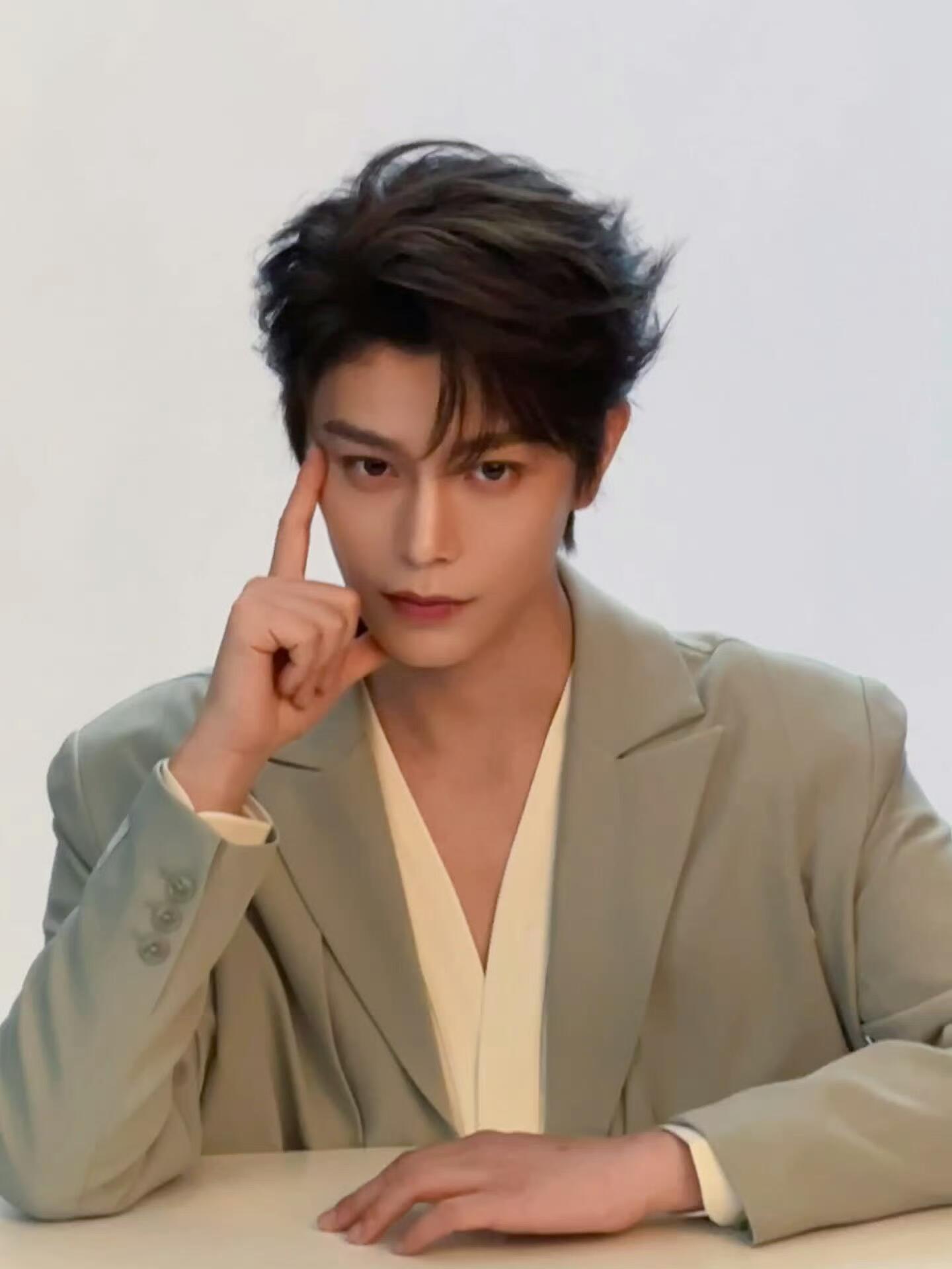 丁禹兮颜值演技双在线，逆应援粉丝获赞