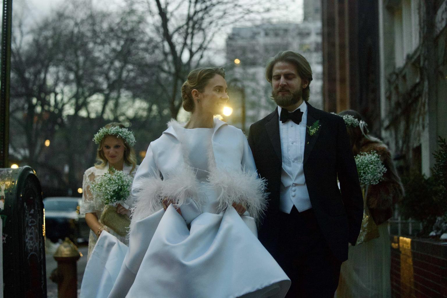 玛雅·霍克情人节纽约大婚，怪奇物语主演齐聚