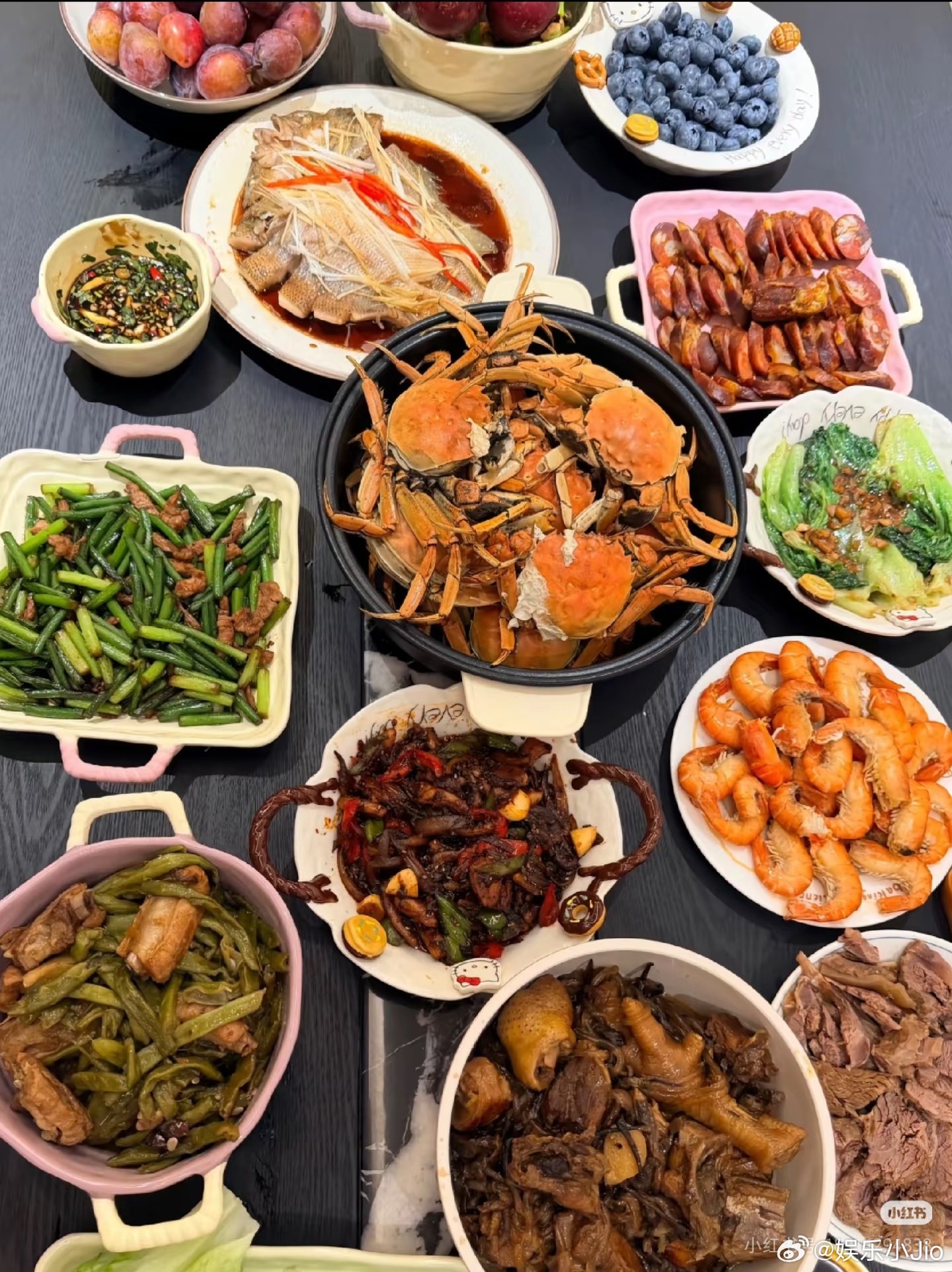 孟子义晒妈妈年夜饭，粉丝点赞春晚段子