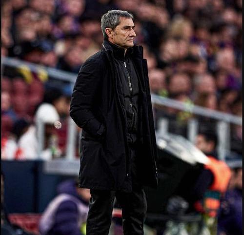 巴尔韦德称比赛如雪崩失控，巴萨球迷嘘尼科因惧怕