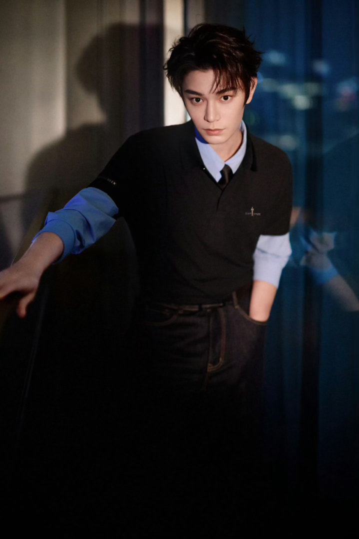 丁禹兮展现极致质感