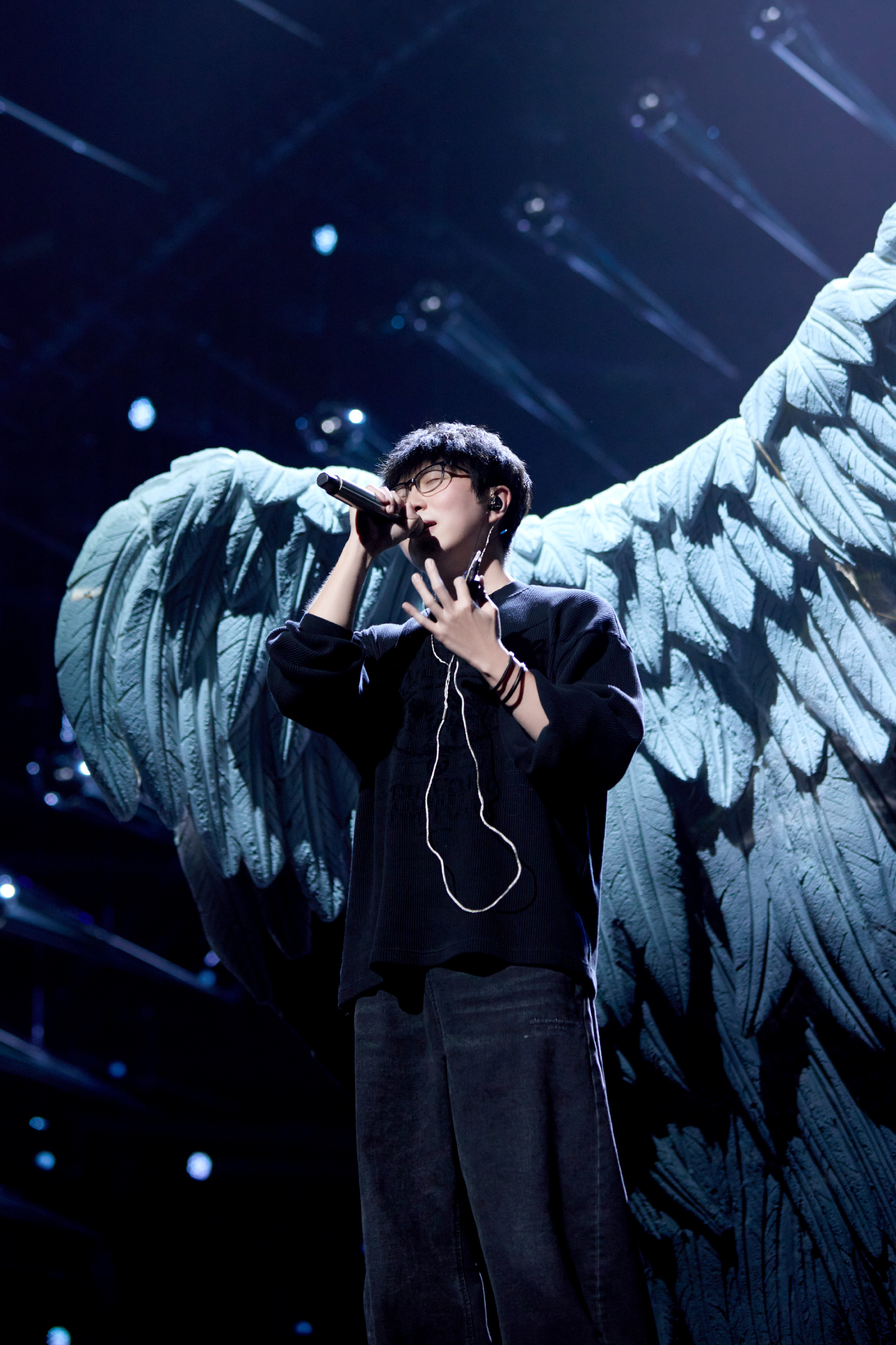 毛不易沈佳润首度合作献唱不染