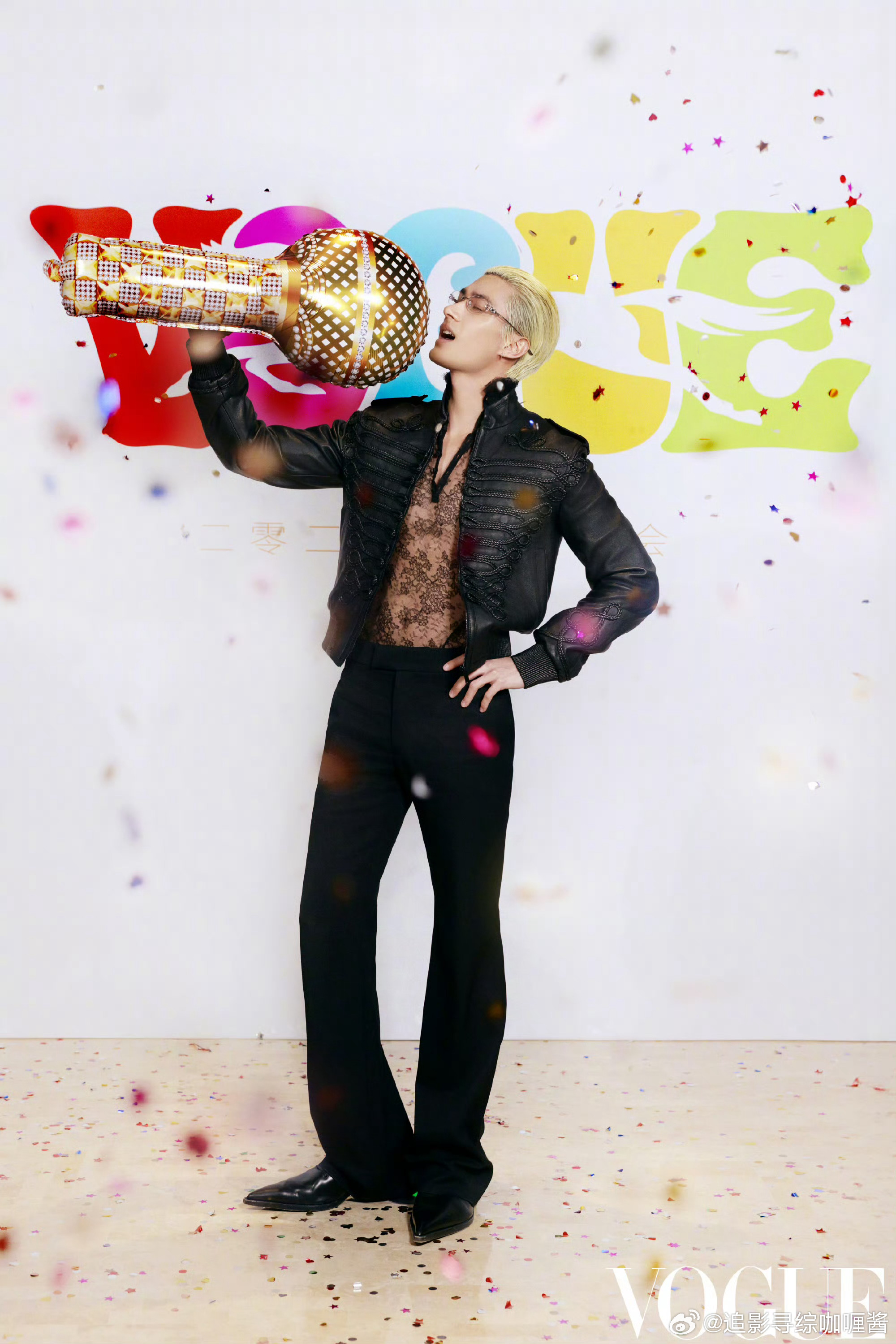 辛芷蕾米卡等明星亮相vogue年会