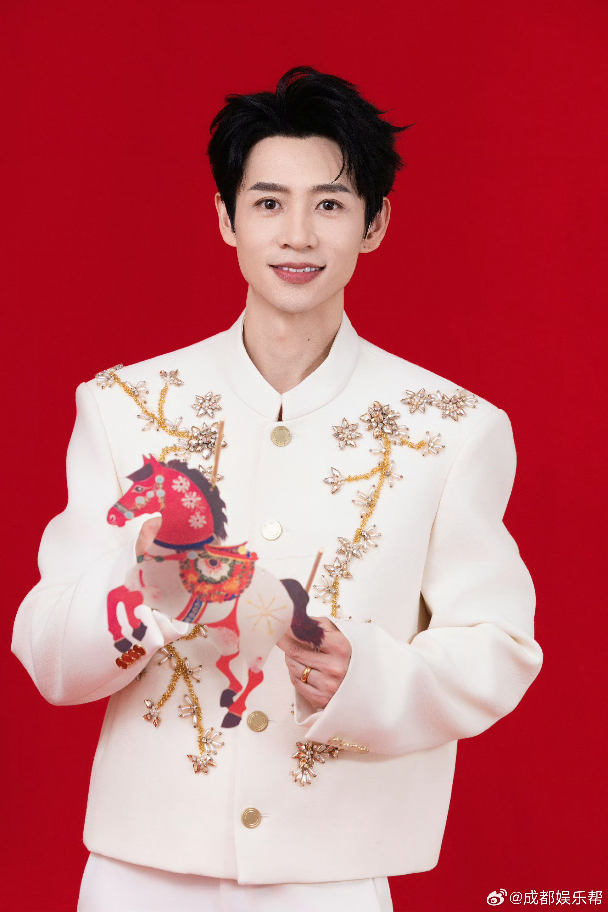 成都娱乐帮将群访魏晨，粉丝可留言提问音乐相关