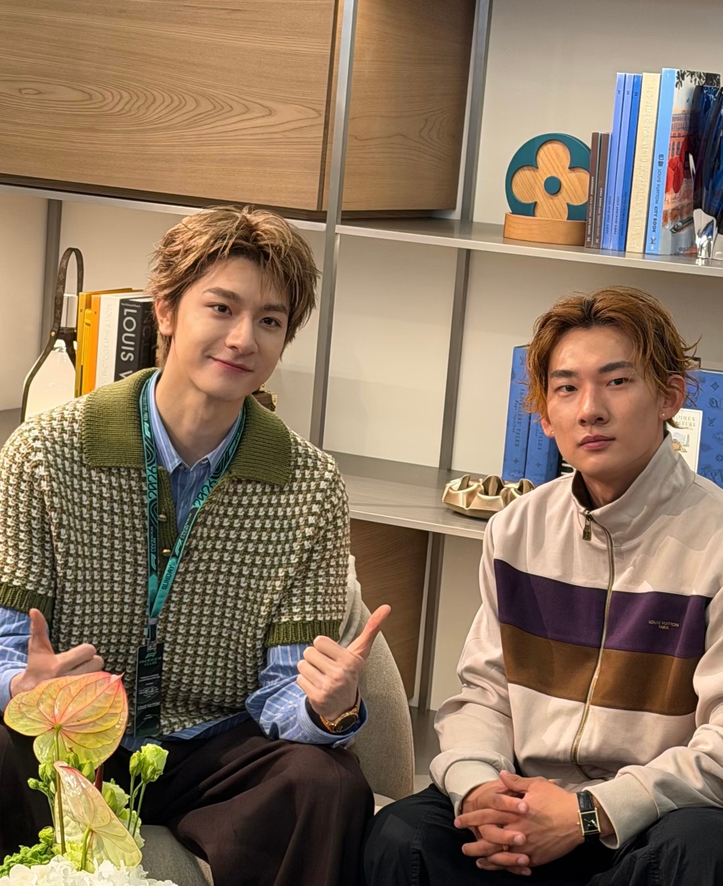 林一苏翊鸣F1同框引热议，后者金牌成焦点