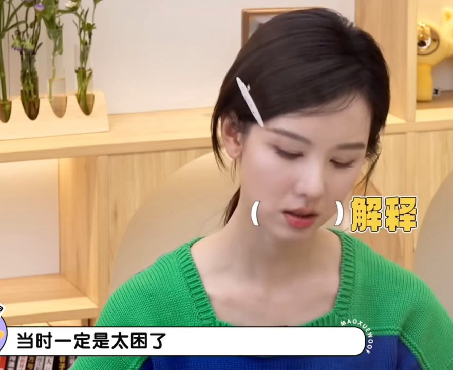 陈都灵回看旧视频被吓到，李雪琴调侃她困疯了