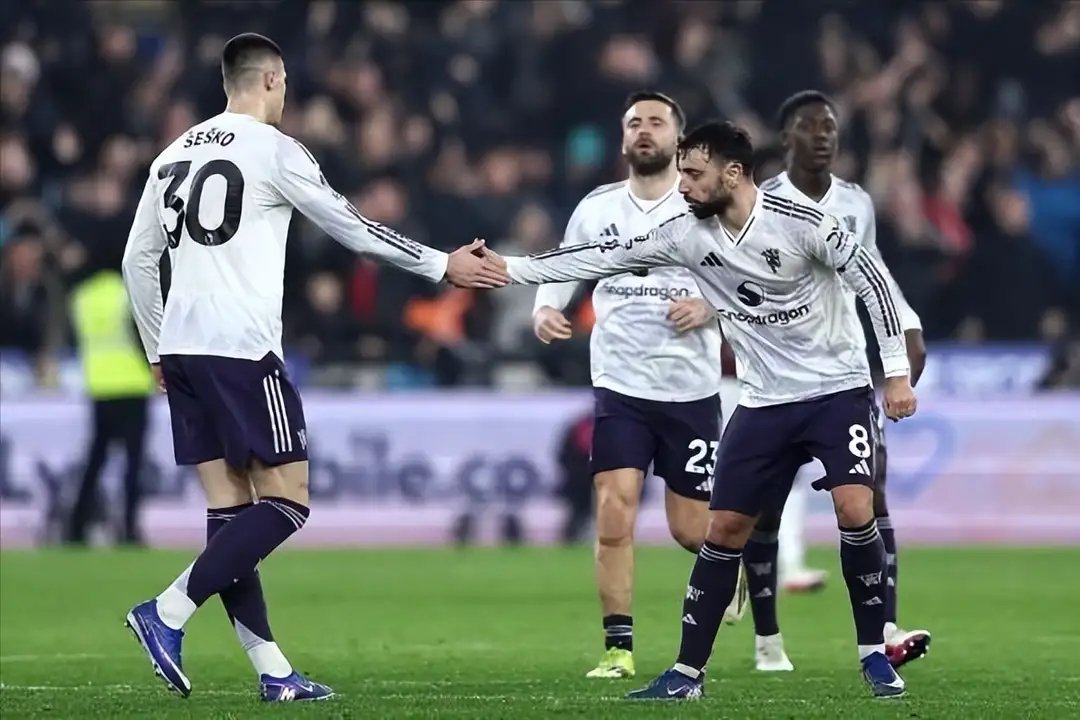 曼联五连胜梦碎，卡里克不败金身险守