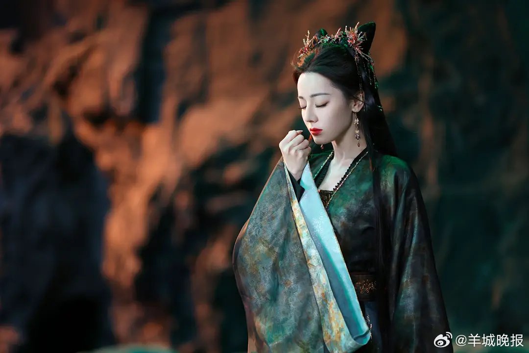 腾讯剧集女性角色热度榜出炉，迪丽热巴赵露思陈都灵等演技获赞