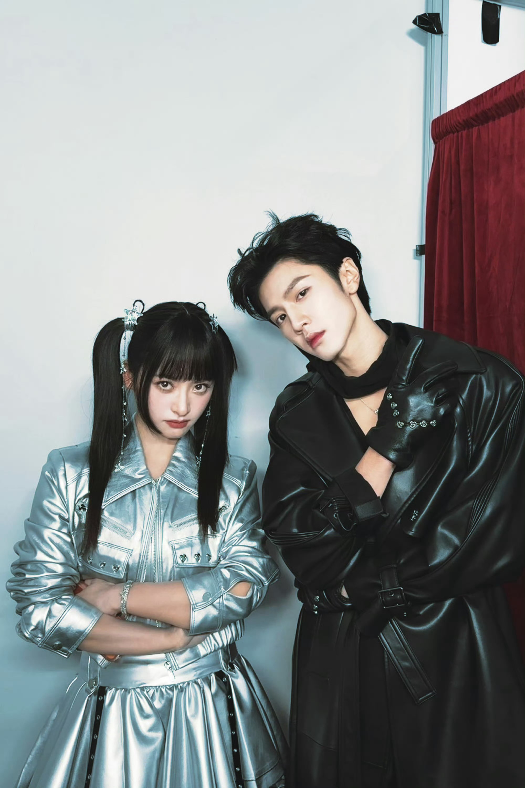 沈月陈哲远月远之夜后台合照曝光