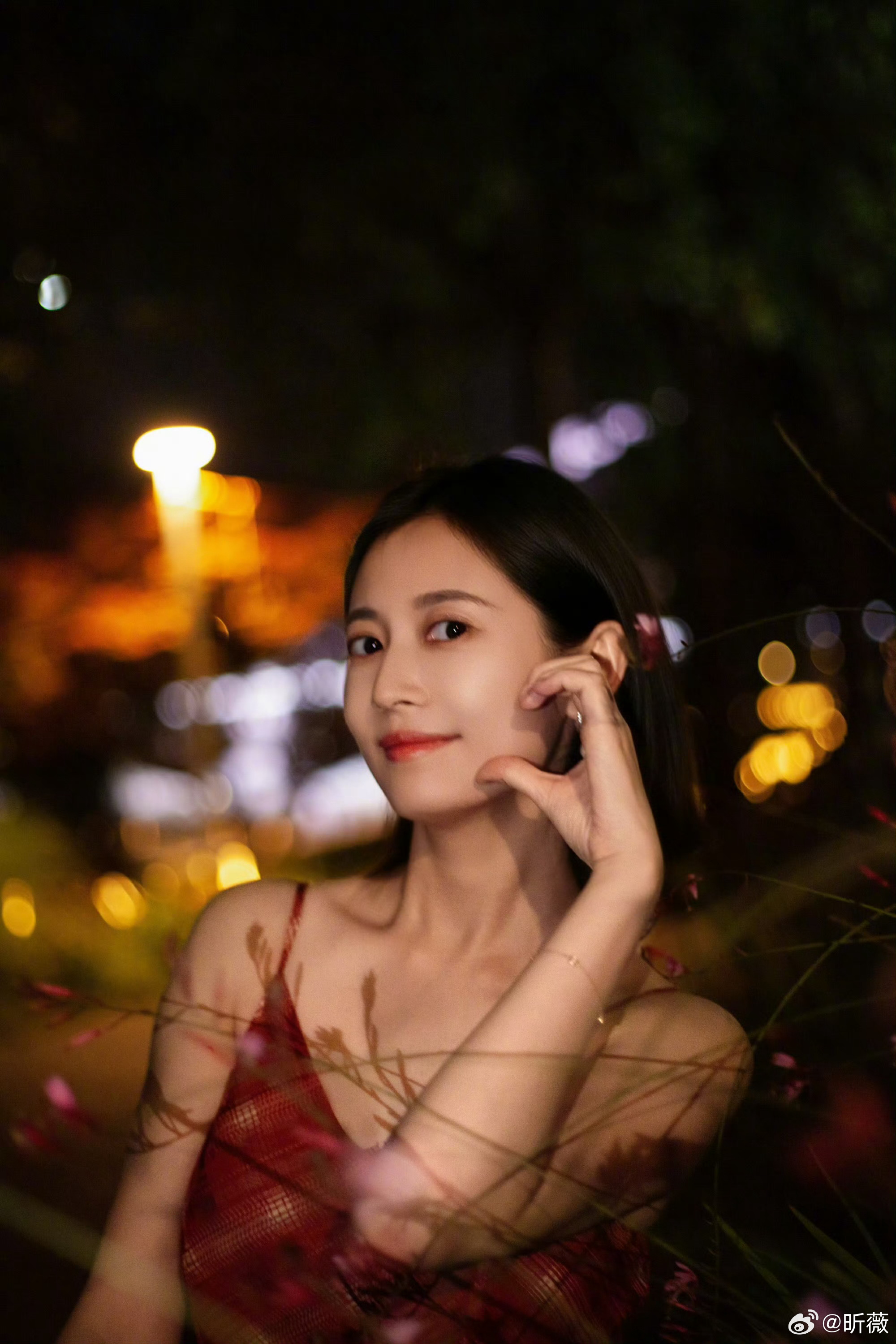陈钰琪生日快乐，坚守热爱稳步前行解锁多元荧幕形象